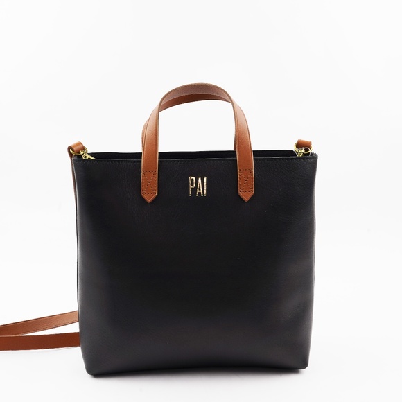 Madewell Handbags - New MADEWELL The Zip-Top Transport Crossbody MONOGRAMMED "PAI" True Black Brown